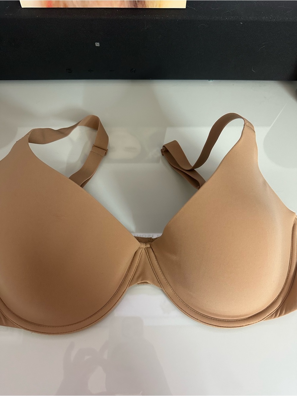 SKIMS Smooth Molded Underwire Bra - Tan